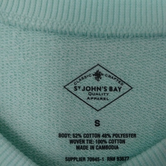 St. John's Bay Green Sweater - Picture 7 of 8